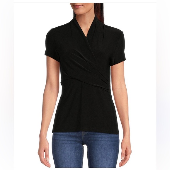 DKNY Surplice V-Neck Side Ruched Short Sleeve Top/s - Picture 3 of 6